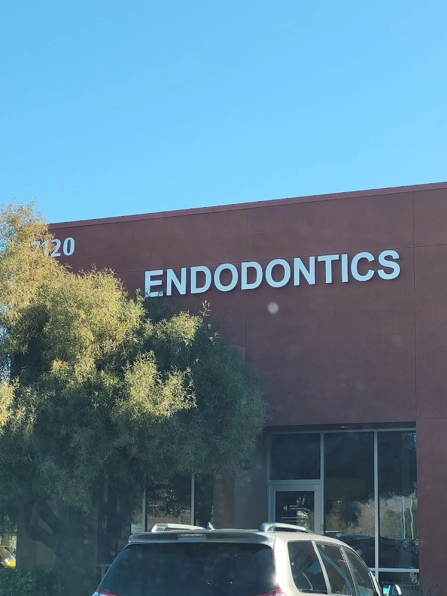 Micro Endodontics: W. Scott Biggs DDS 6