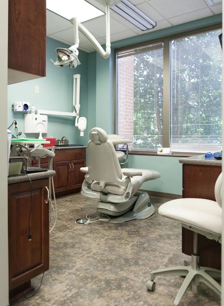 Britt Dental Center Family, Cosmetic, and Implant Dentistry 8