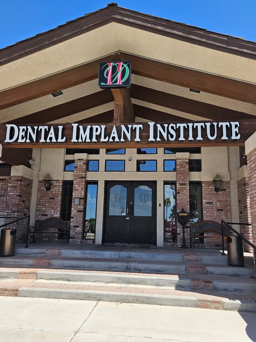 Dental Implant Institute 7