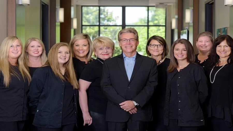 McNutt Pediatric Dentistry: Timothy E McNutt, Sr, DDS 3