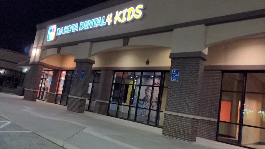 Dakota Dental 4 Kids 1