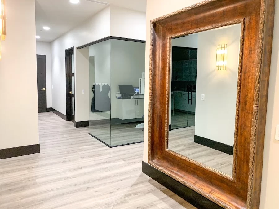 Byron M Blasco, DMD, Blasco Dental & Aesthetics of Las Vegas Picture 7