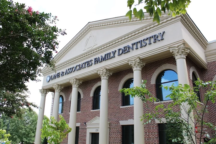 Lane & Associates Family Dentistry - Cary St. Charles 7