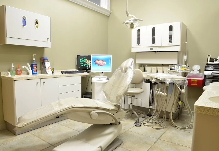 Lane & Associates Family Dentistry - Cary St. Charles 5