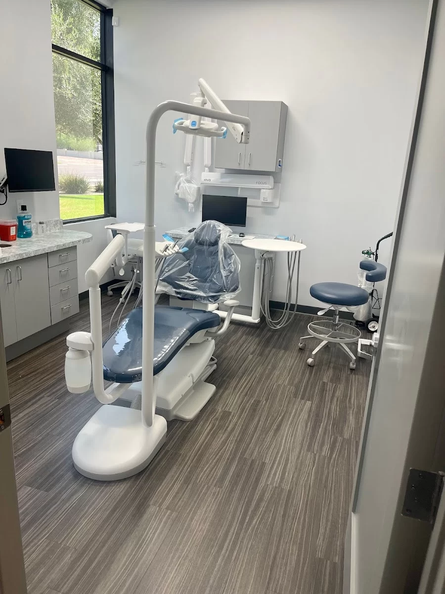 Pearly Smiles Dentistry Picture 8