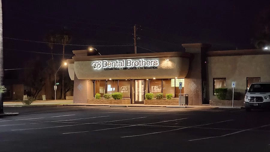 Dental Brothers 3