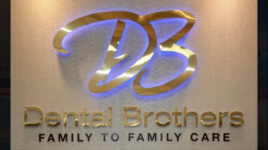 Dental Brothers 5