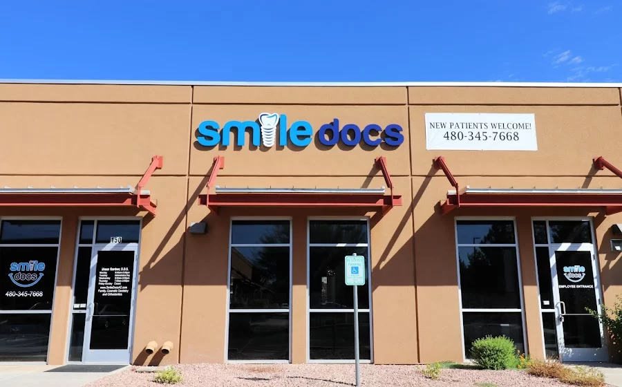 Smile Docs - Dr. Shaun Gardner DDS 2