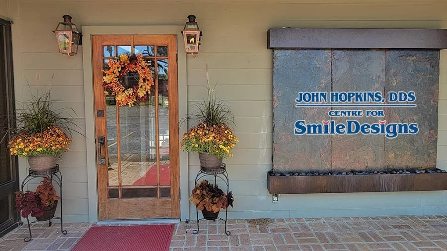 John Hopkins, DDS - Centre for Smile Designs 4