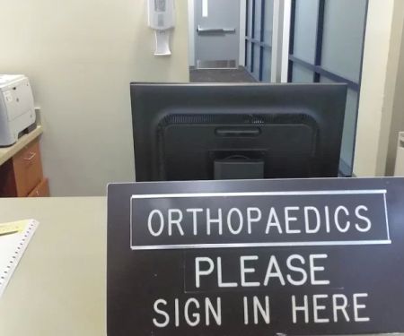 W. Robert Howarth, DDS, FASD, Family and Sports Dentistry