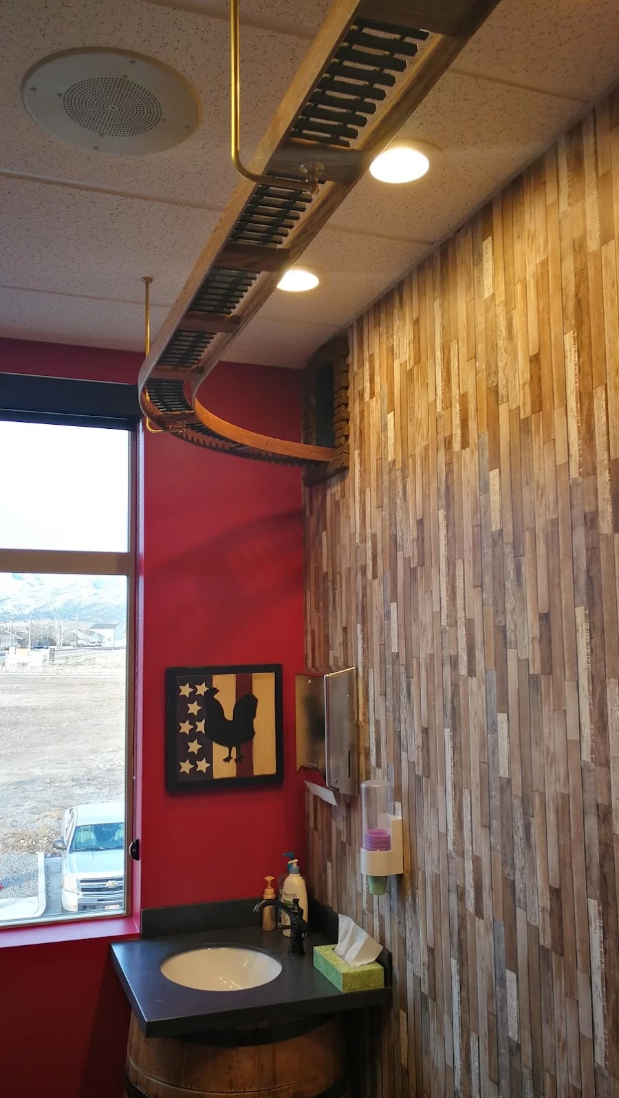 Kids Dental Barn Picture 6