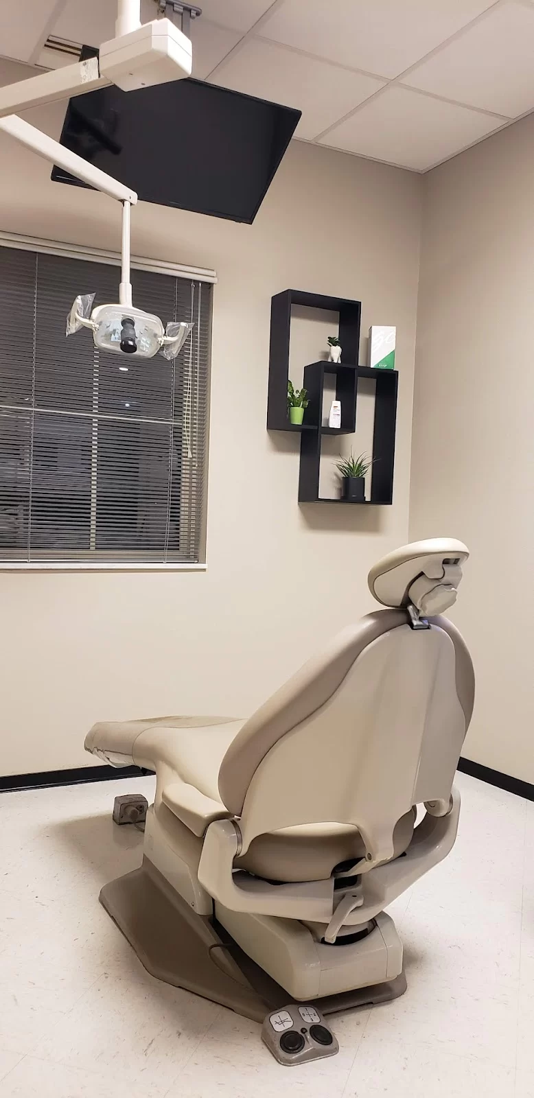 Parkmeadow Dental: Yvonne C. Rosado, DDS 8