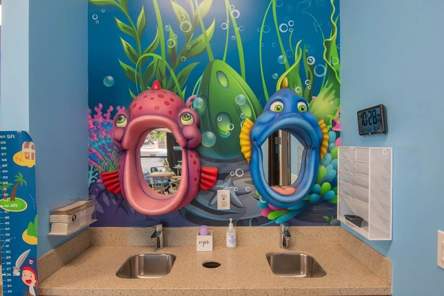 Children's Dental FunZone - Pediatric Dentist & Orthodontist - Reseda Picture 3