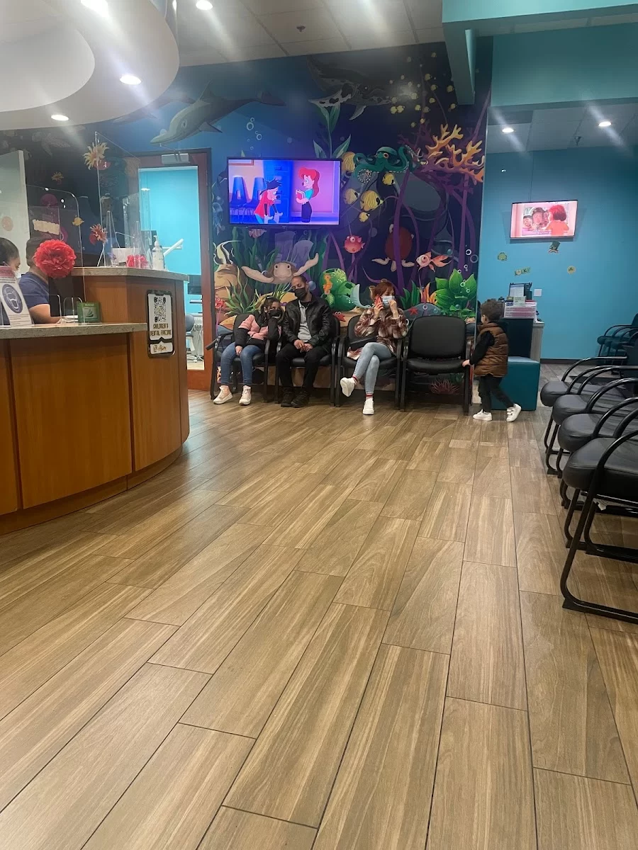 Children's Dental FunZone - Pediatric Dentist & Orthodontist - Reseda Picture 9