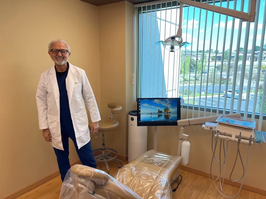 Agoura Hills Dental Designs Picture 3