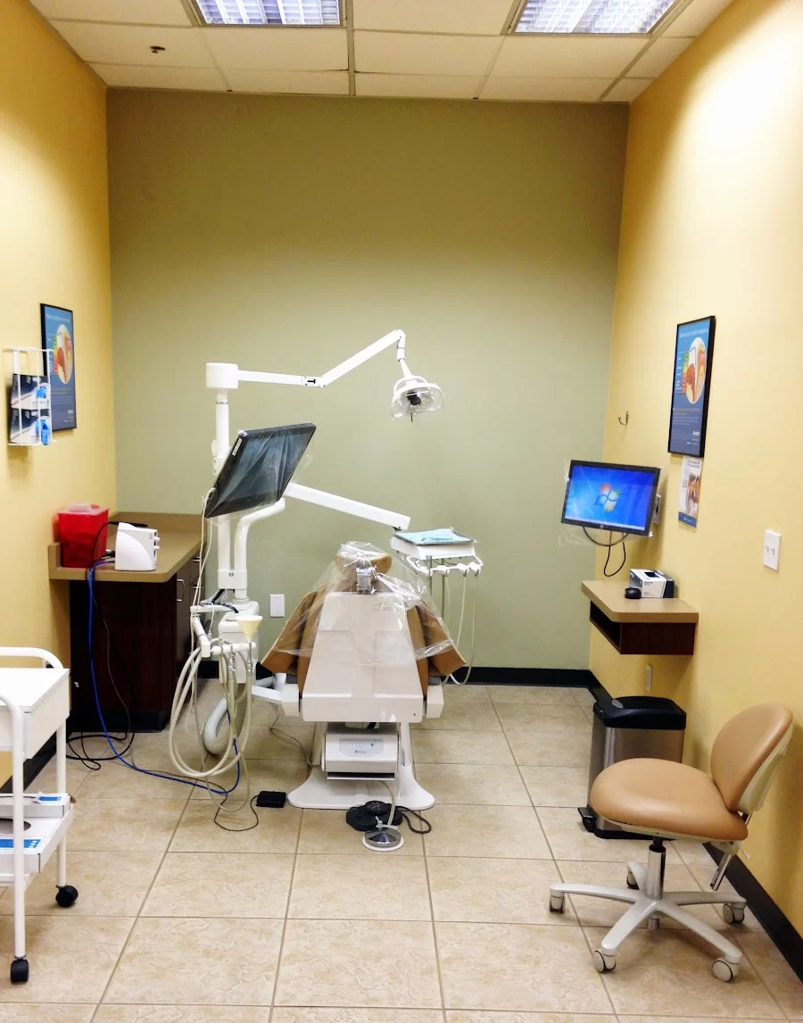 West Coast Dental of Monrovia 9