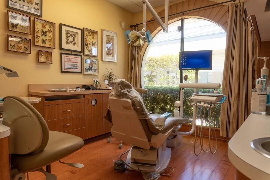 The Dental Center of Nevada 4