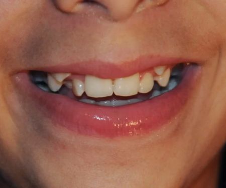 Dentista Franciss Zamora DDS