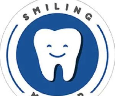 Smiling Molar Dental