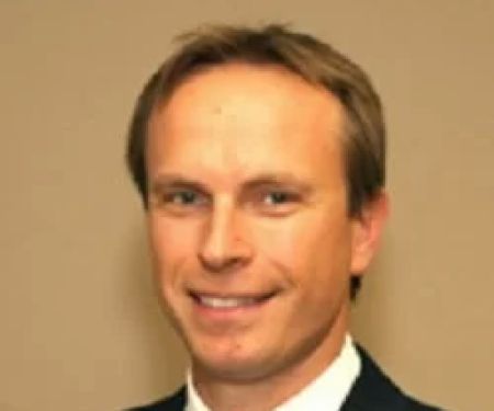 Dr. Gabriel Schweier