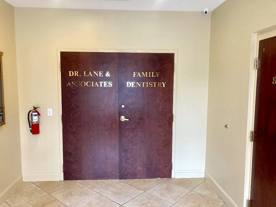 Lane & Associates Family Dentistry - Raleigh Wake Forest Road 3