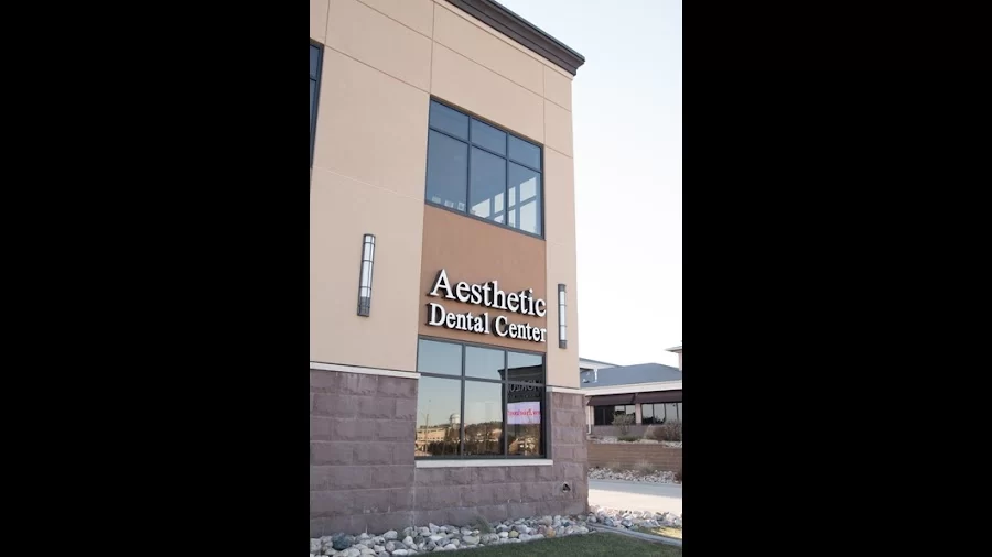 Aesthetic Dental Center 1