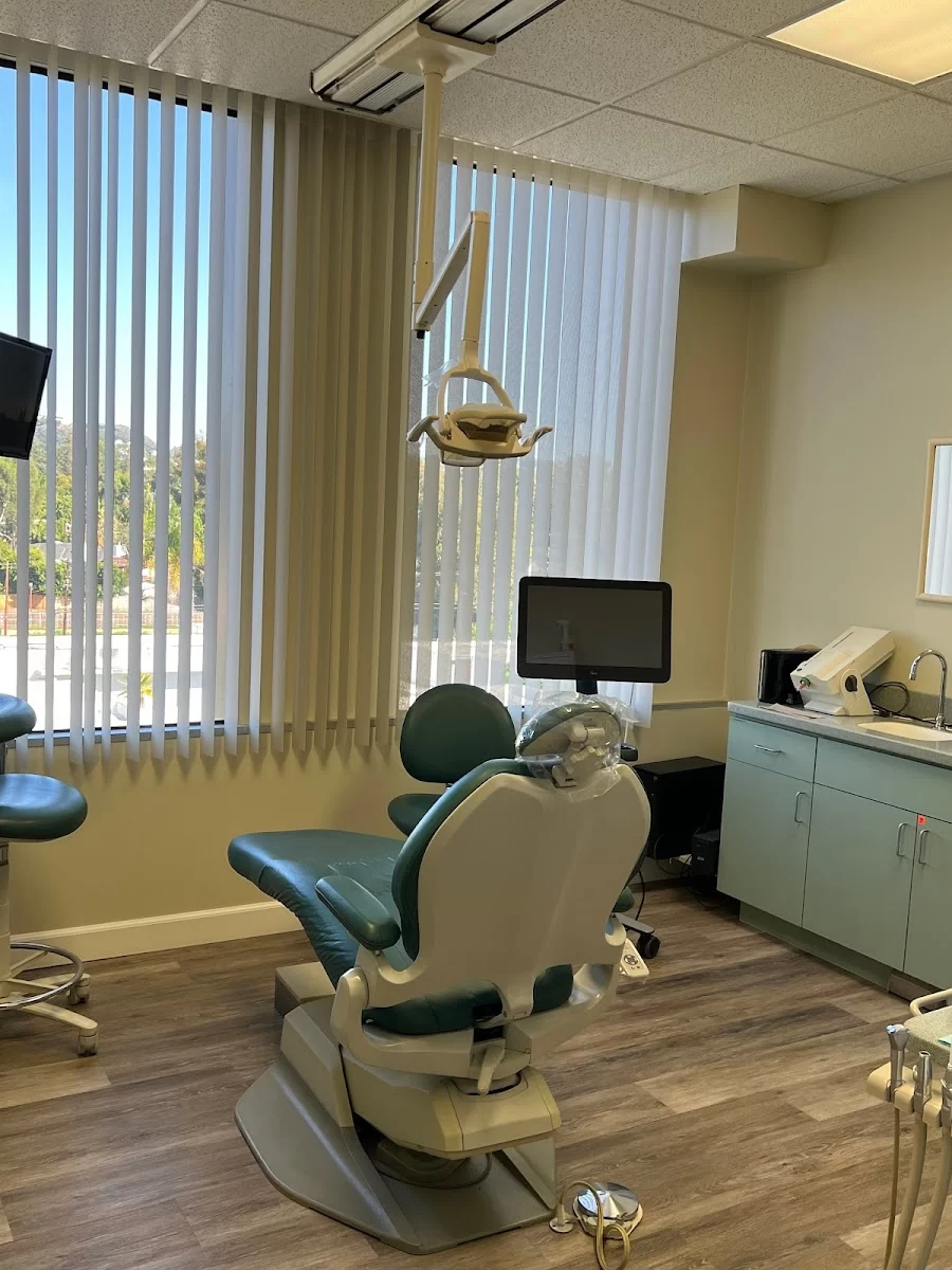 Brentwood Dental Group 8