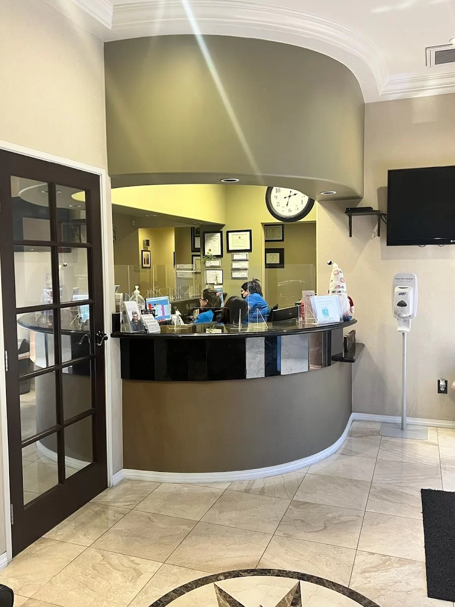 Santa Rosa Dental Office - Prosthodontics 6
