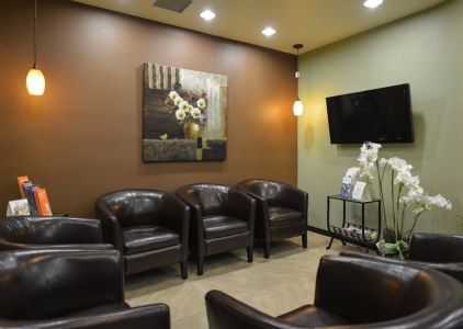 Leila Zamiri DDS - 10th Street