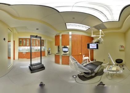 Dr. Smile Lomita