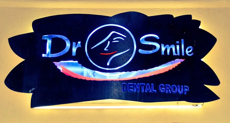 Dr. Smile Lomita 6