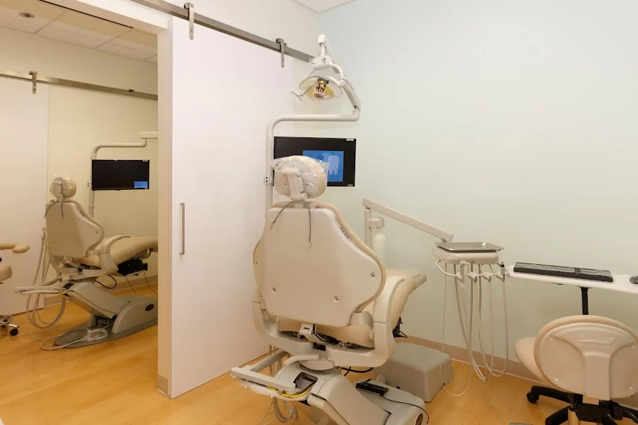 Marina Smiles Dentistry Picture 3