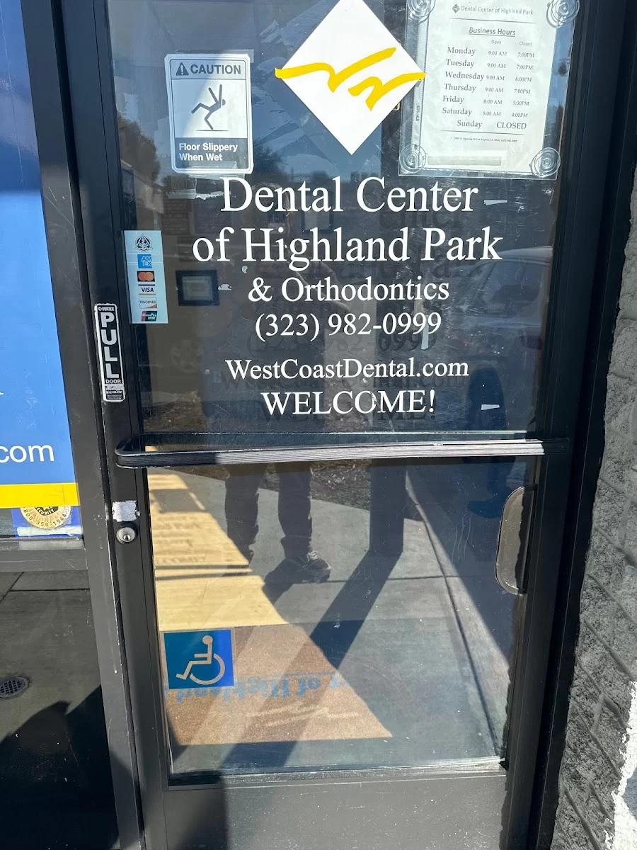 Dental Center of Highland Park 10