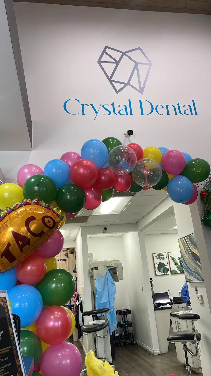 Crystal Dental 8