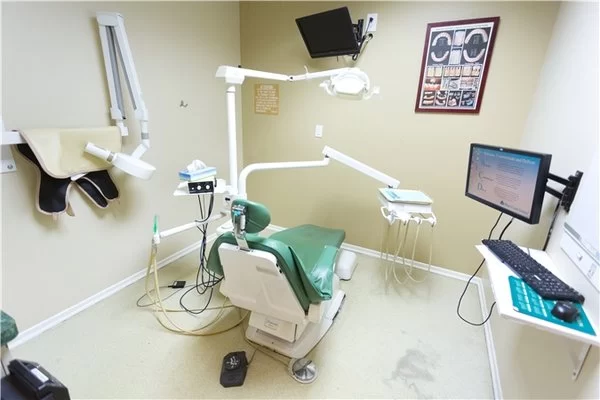 West Coast Dental of Van Nuys 2