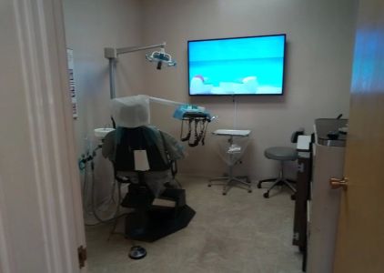 North Hills Dental Center