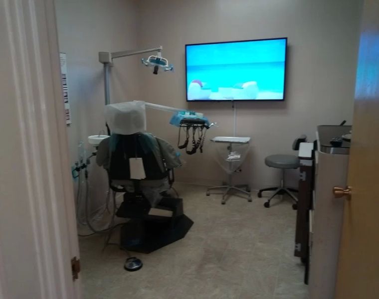 North Hills Dental Center