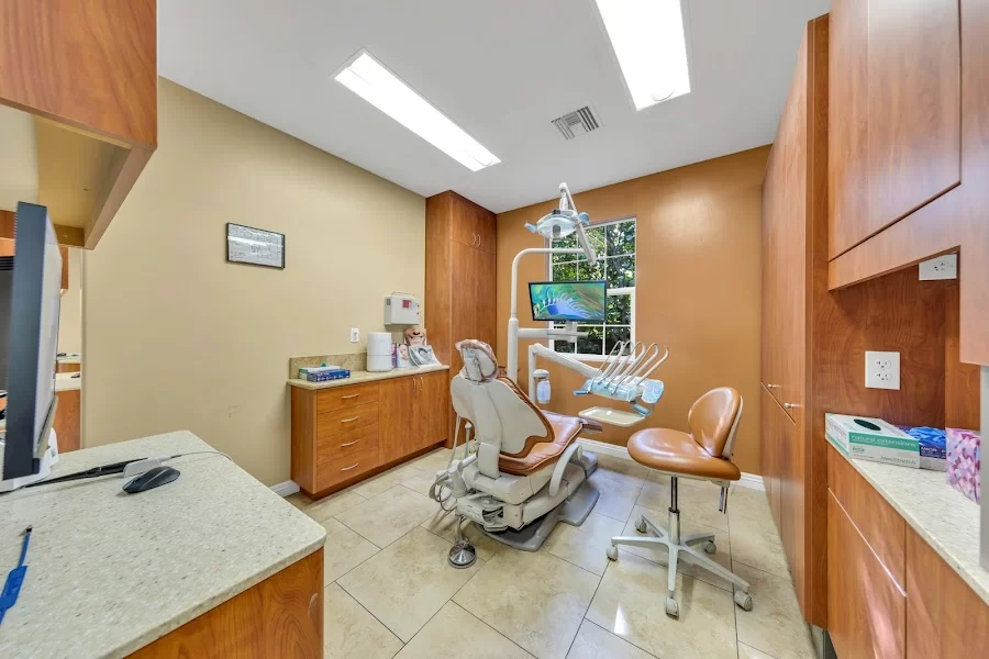 Flintridge Dental Studio 4