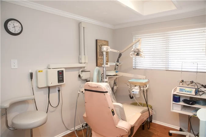 Glendale Holistic Dentistry - Los Angeles Dentists Group 9