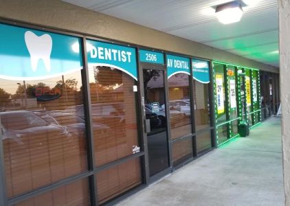 A V Dental