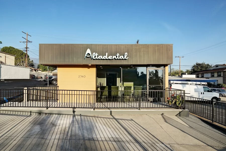 Altadental Dental Office 6