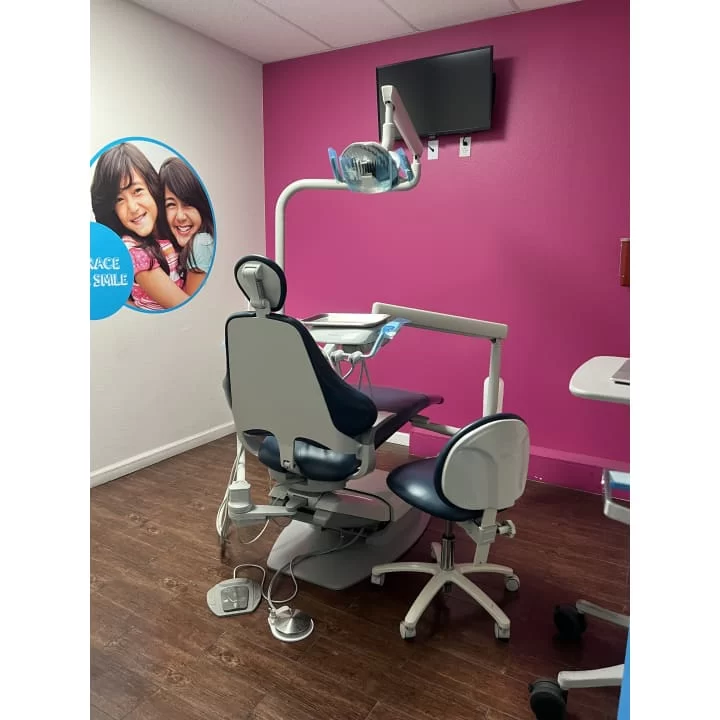Western Dental & Orthdontics Kids 8