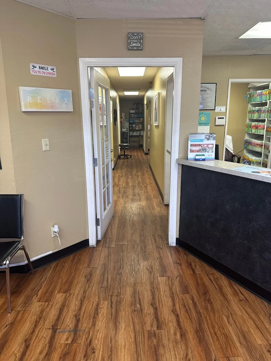 Cal Dental of Van Nuys 7