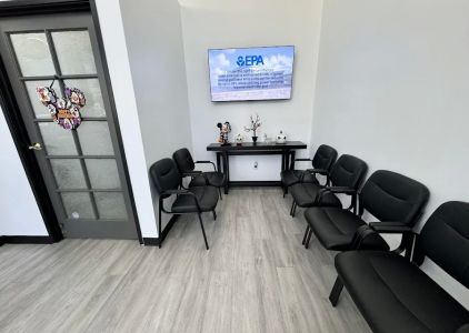 Liberty Smile Center Van Nuys - Implant, Braces, Cosmetic & Oral Surgery