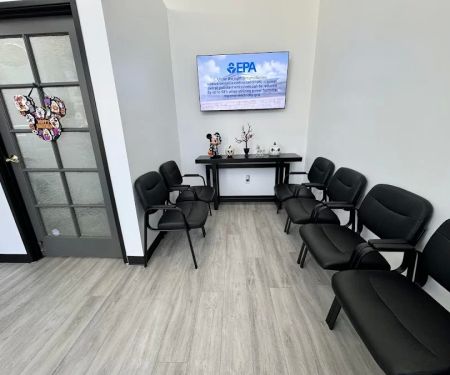 Liberty Smile Center Van Nuys - Implant, Braces, Cosmetic & Oral Surgery
