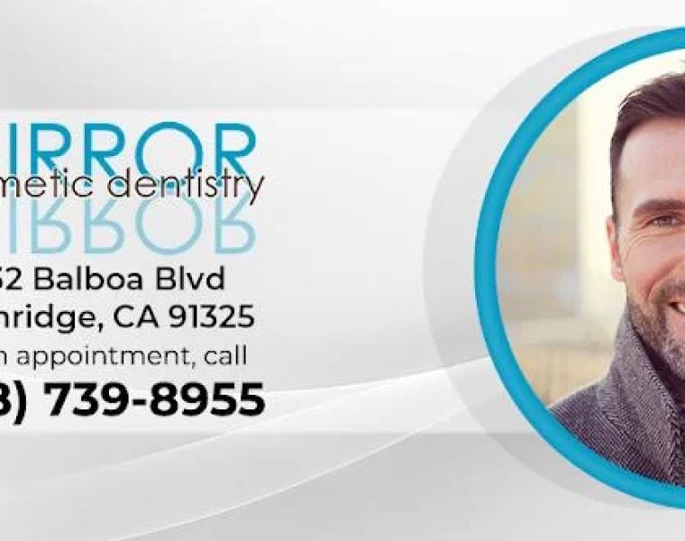 Mirror Cosmetic Dentistry