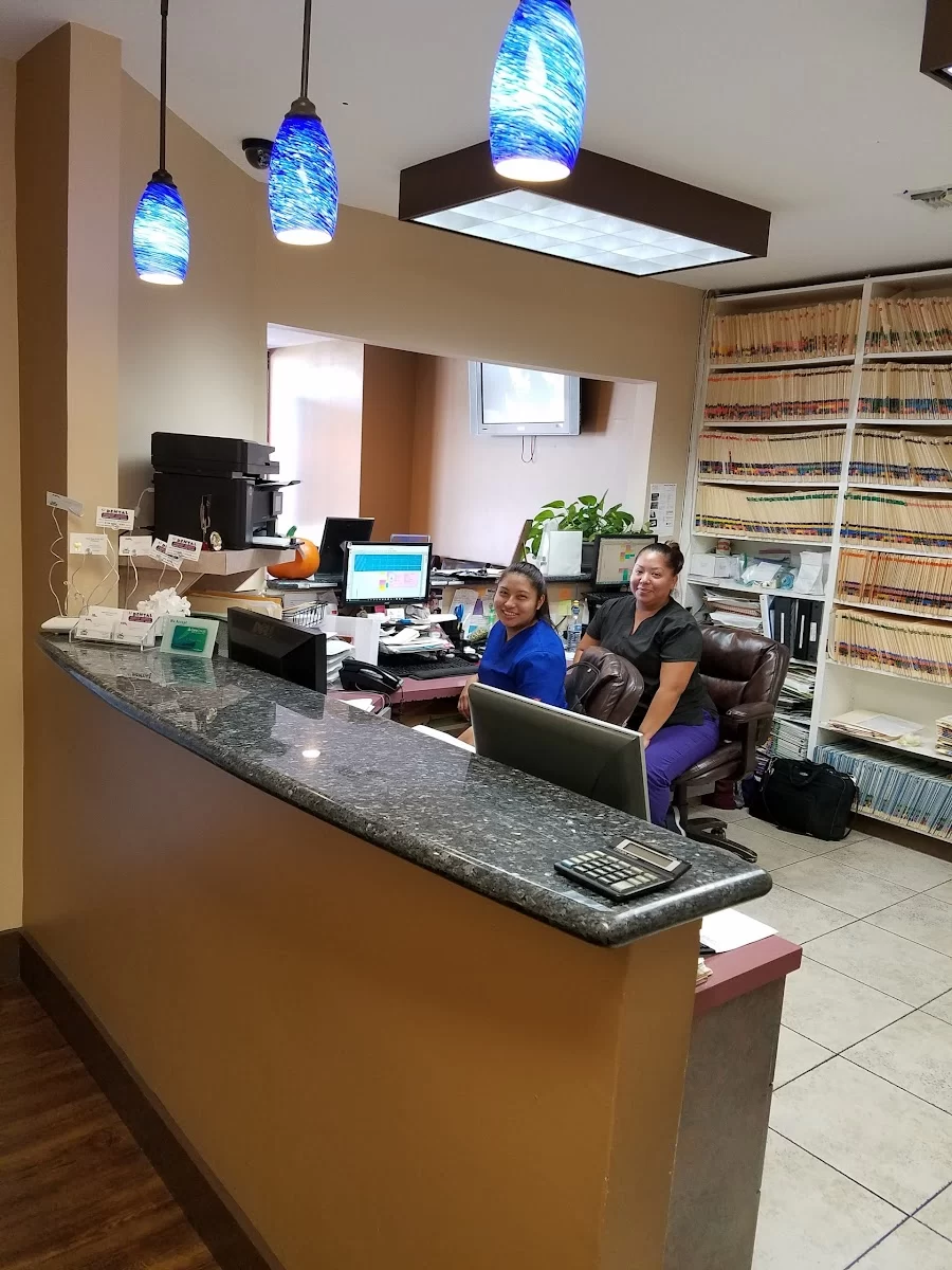 9 to 7 Dental & Orthodontics - Panorama City 9