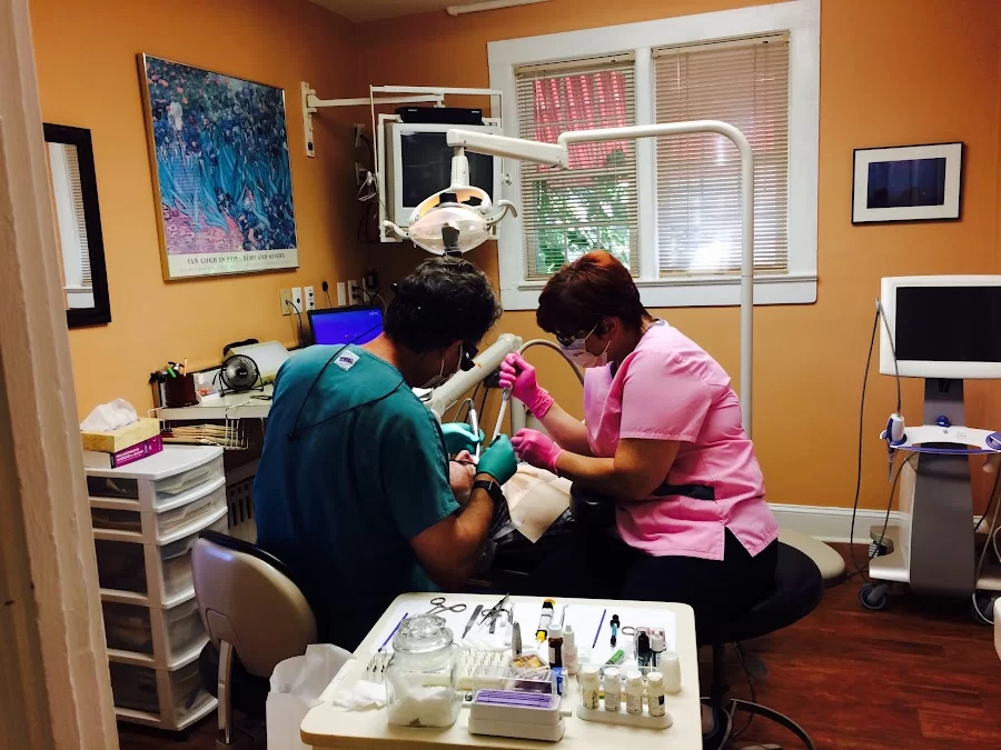 Bloom & Bloom, The Center For Excellence in Dentistry 5