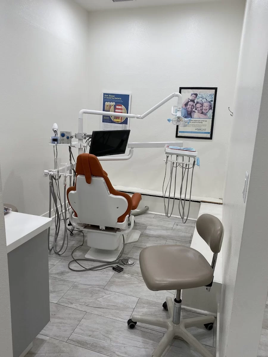 Smile Center 4