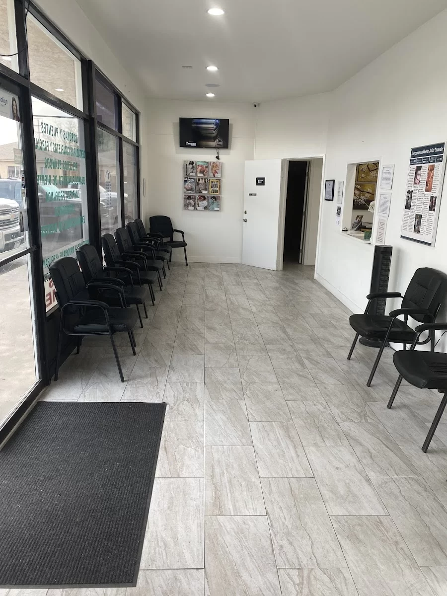 Smile Center 8